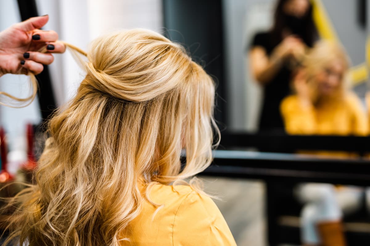 Peluquería para bodas en Santiago